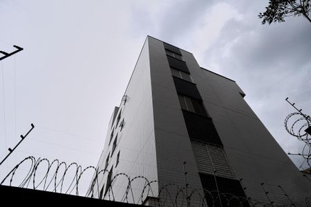 Apartamento à venda com 88m², 3 quartos e 2 vagas Apartamento à venda com 88m², 3 quartos e 2 vagasFachada