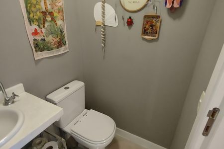 Apartamento à venda com 113m², 3 quartos e 2 vagas Apartamento à venda com 113m², 3 quartos e 2 vagasLavabo