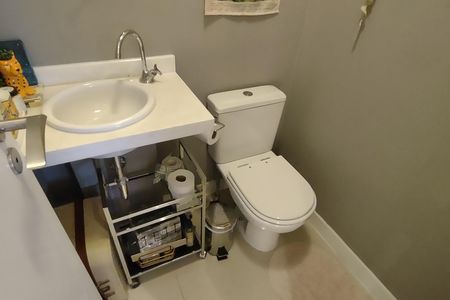 Apartamento à venda com 113m², 3 quartos e 2 vagas Apartamento à venda com 113m², 3 quartos e 2 vagasLavabo