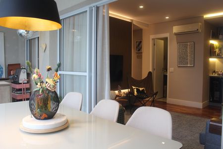 Apartamento à venda com 113m², 3 quartos e 2 vagasVaranda