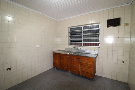 Casa para alugar com 270m², 3 quartos e 2 vagas Casa para alugar com 270m², 3 quartos e 2 vagasCozinha