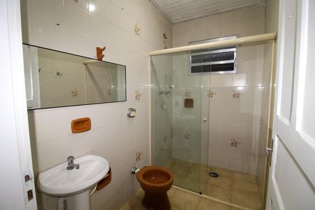 Casa para alugar com 270m², 3 quartos e 2 vagas Casa para alugar com 270m², 3 quartos e 2 vagasBanheiro 2