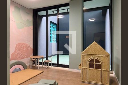 Apartamento à venda com 190m², 3 quartos e 1 vaga Apartamento à venda com 190m², 3 quartos e 1 vagaBrinquedoteca