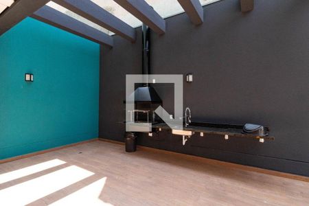 Apartamento à venda com 190m², 3 quartos e 1 vaga Apartamento à venda com 190m², 3 quartos e 1 vagaÁrea comum - Churrasqueira
