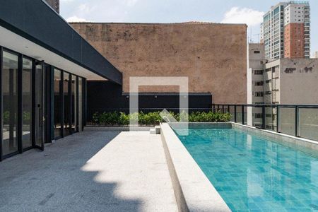 Apartamento à venda com 190m², 3 quartos e 1 vaga Apartamento à venda com 190m², 3 quartos e 1 vagaÁrea comum - Piscina