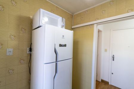 Apartamento à venda com 1 quarto, 43m² em Santo Antônio, Porto Alegre