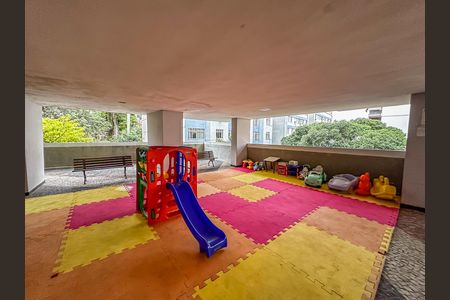 Apartamento à venda com 62m², 2 quartos e 1 vaga