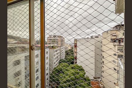 Apartamento à venda com 62m², 2 quartos e 1 vaga