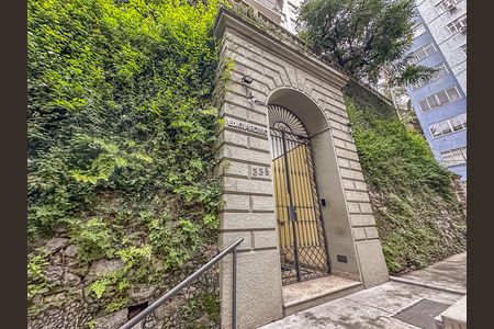Apartamento à venda com 62m², 2 quartos e 1 vaga