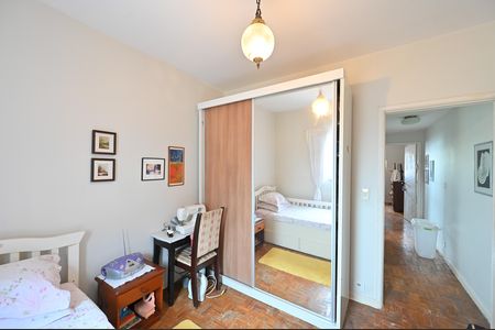Casa para alugar com 100m², 2 quartos e 2 vagasQuarto 2