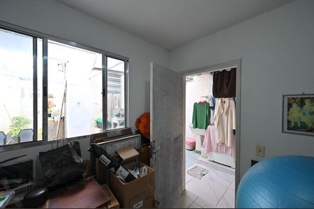 Casa para alugar com 100m², 2 quartos e 2 vagasQuarto de Serviço