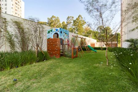 Apartamento à venda com 3 quartos, 155m² em Vila Sofia, São Paulo