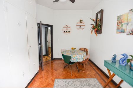 Apartamento para alugar com 150m², 3 quartos e sem vagaQuarto 