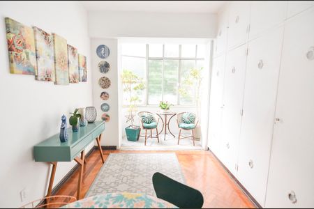 Apartamento para alugar com 150m², 3 quartos e sem vagaQuarto 