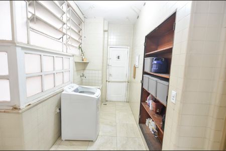 Apartamento para alugar com 150m², 3 quartos e sem vagaÁrea de Serviço