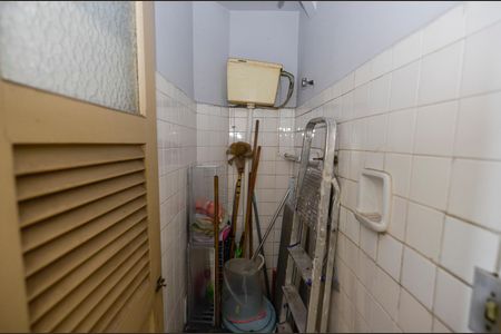 Apartamento para alugar com 150m², 3 quartos e sem vagaBanheiro de Serviço