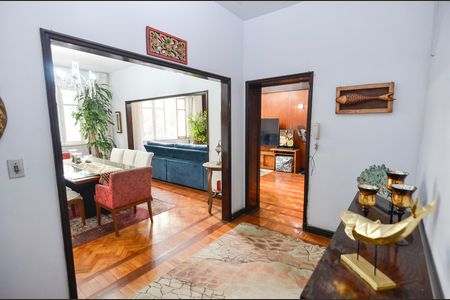 Apartamento para alugar com 150m², 3 quartos e sem vagaSala