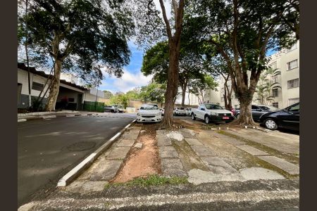 Apartamento para alugar com 55m², 2 quartos e 1 vaga Apartamento para alugar com 55m², 2 quartos e 1 vagaGaragem