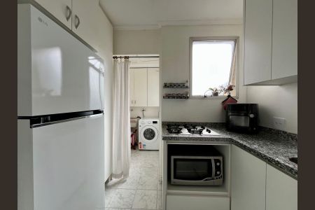 Apartamento para alugar com 55m², 2 quartos e 1 vaga Apartamento para alugar com 55m², 2 quartos e 1 vagaCozinha