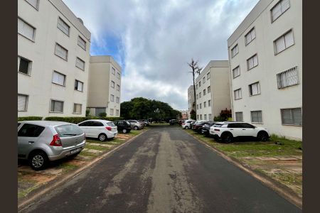 Apartamento para alugar com 55m², 2 quartos e 1 vaga Apartamento para alugar com 55m², 2 quartos e 1 vagaFachada do bloco