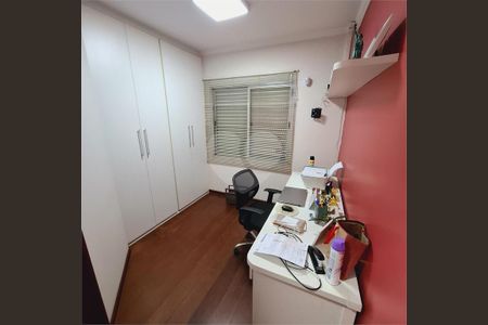 Casa à venda com 3 quartos, 156m² em Cidade Dutra, São Paulo