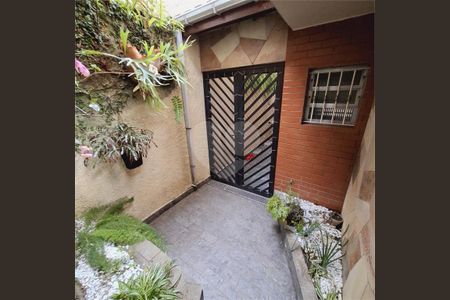 Casa à venda com 3 quartos, 156m² em Cidade Dutra, São Paulo