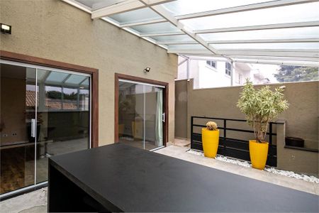 Casa à venda com 3 quartos, 169m² em Campo Belo, São Paulo