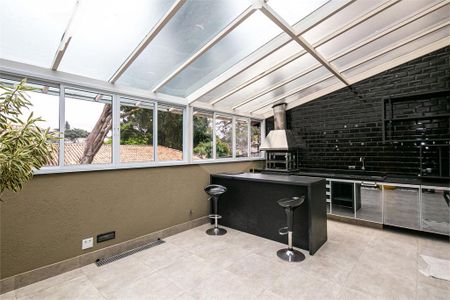 Casa à venda com 3 quartos, 169m² em Campo Belo, São Paulo