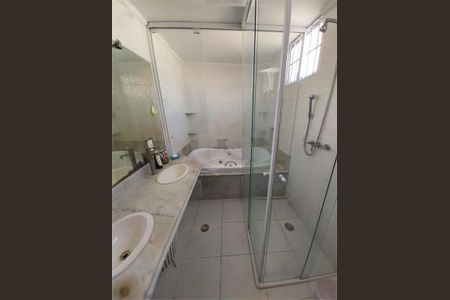 Casa à venda com 450m², 4 quartos e 2 vagas