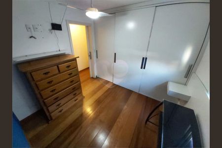 Casa à venda com 450m², 4 quartos e 2 vagas
