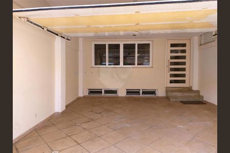 Casa à venda com 450m², 4 quartos e 2 vagas