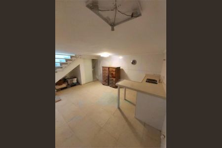 Casa à venda com 450m², 4 quartos e 2 vagas