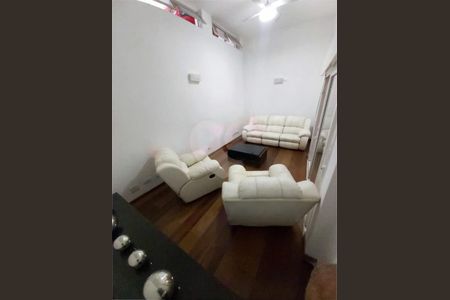 Casa à venda com 450m², 4 quartos e 2 vagas