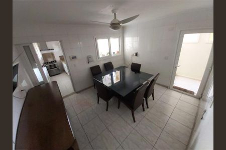 Casa à venda com 450m², 4 quartos e 2 vagas