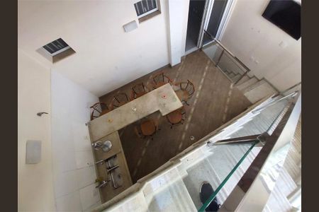 Casa à venda com 450m², 4 quartos e 2 vagas