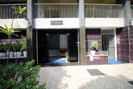 Apartamento à venda com 56m², 2 quartos e 1 vagaFachada e portaria