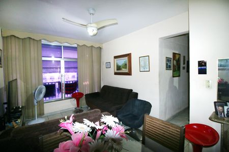 Apartamento à venda com 56m², 2 quartos e 1 vagaSala