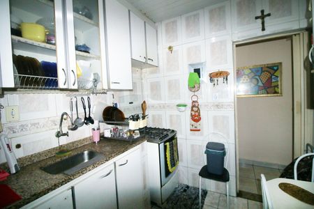 Apartamento à venda com 56m², 2 quartos e 1 vagaCozinha