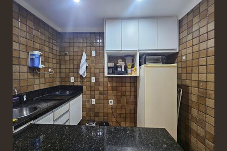 cozinha  de apartamento para alugar com 1 quarto, 38m² em Ondina, Salvador