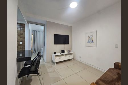 sala de apartamento para alugar com 1 quarto, 38m² em Ondina, Salvador