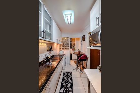 Apartamento para alugar com 70m², 2 quartos e 1 vagaCozinha