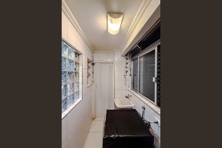 Apartamento para alugar com 70m², 2 quartos e 1 vagaÁrea de Serviço