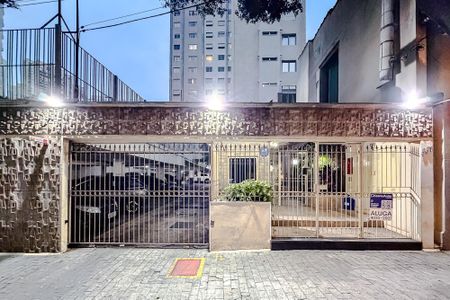 Apartamento para alugar com 70m², 2 quartos e 1 vagaFachada - Plaquinha