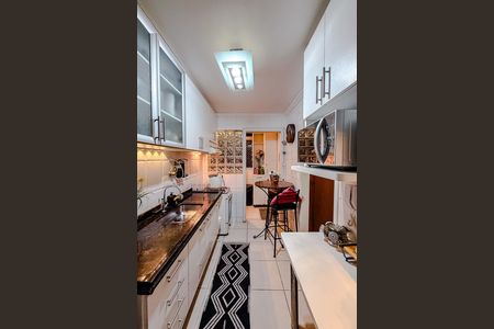 Apartamento para alugar com 70m², 2 quartos e 1 vagaCozinha