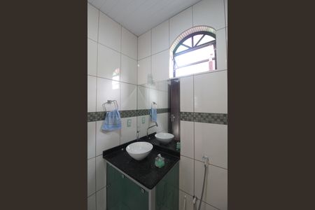 Casa para alugar com 146m², 3 quartos e 5 vagasBanheiro Social