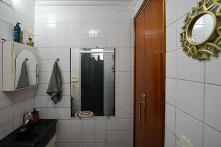 Apartamento à venda com 45m², 2 quartos e 1 vagaBANHEIRO