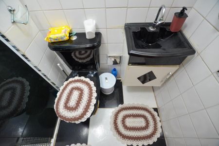 Apartamento à venda com 45m², 2 quartos e 1 vagaBANHEIRO