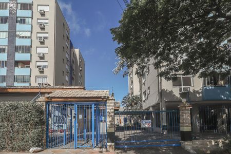 Apartamento à venda com 77m², 2 quartos e 1 vagaFachada