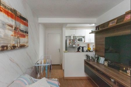 Sala de apartamento para alugar com 2 quartos, 50m² em Loteamento Parque São Martinho, Campinas