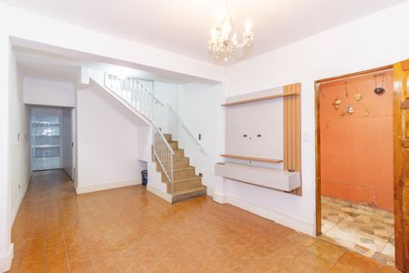 Sala de casa à venda com 4 quartos, 152m² em Vila Pereira Cerca, São Paulo